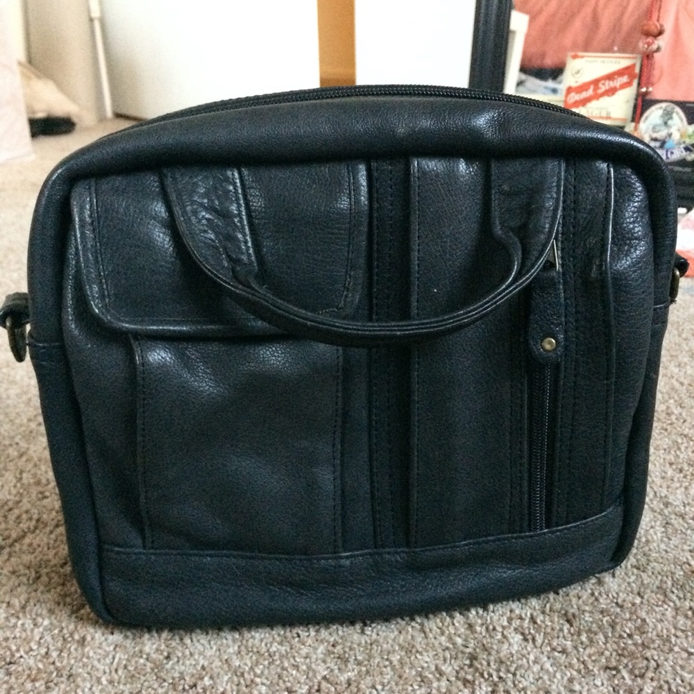MULTISAC Black Leather Bag Padded
